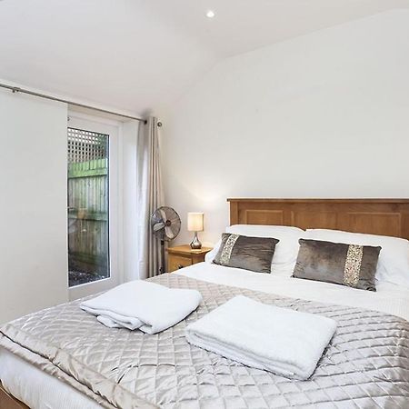 The Beehive Studio Appartement York Buitenkant foto